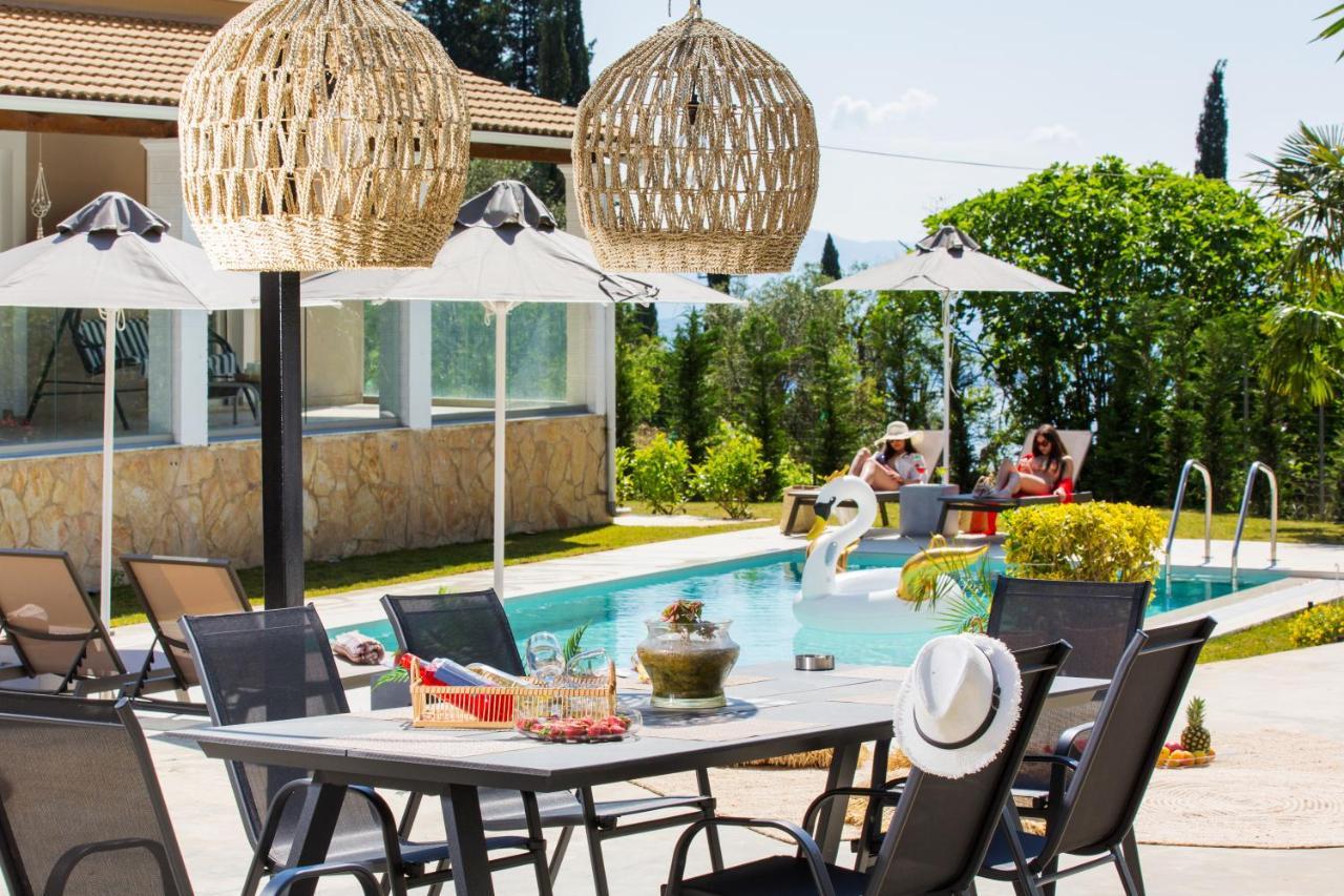 Spartylas Grande Terra Villas With Swimming Pool מראה חיצוני תמונה