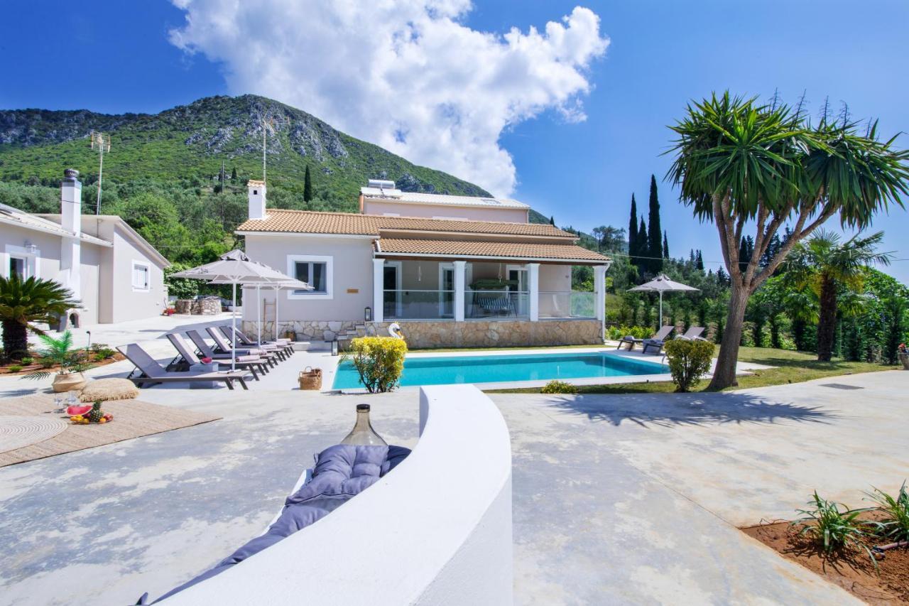 Spartylas Grande Terra Villas With Swimming Pool מראה חיצוני תמונה
