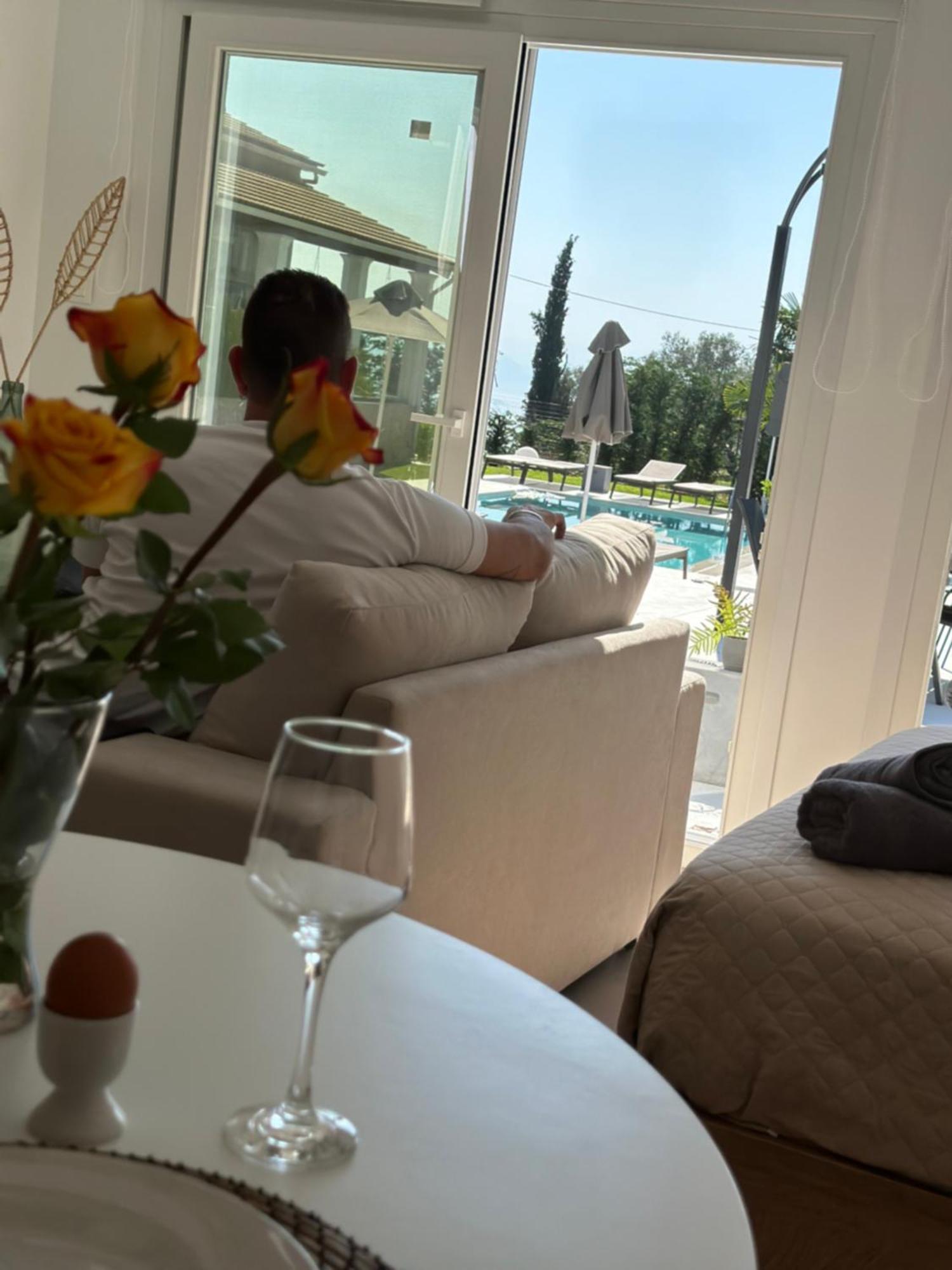 Spartylas Grande Terra Villas With Swimming Pool מראה חיצוני תמונה